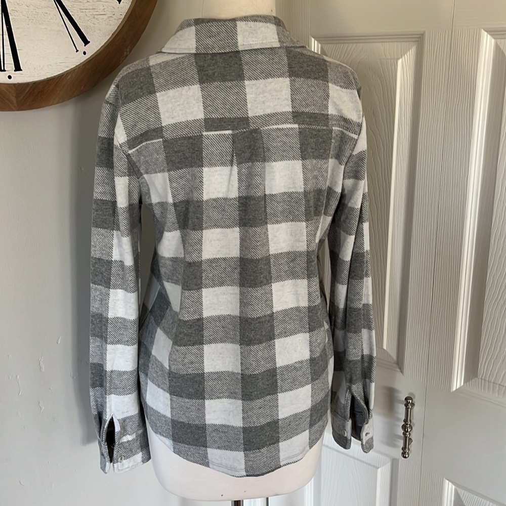 Mixed Threads Flannel - Picture 2 of 3